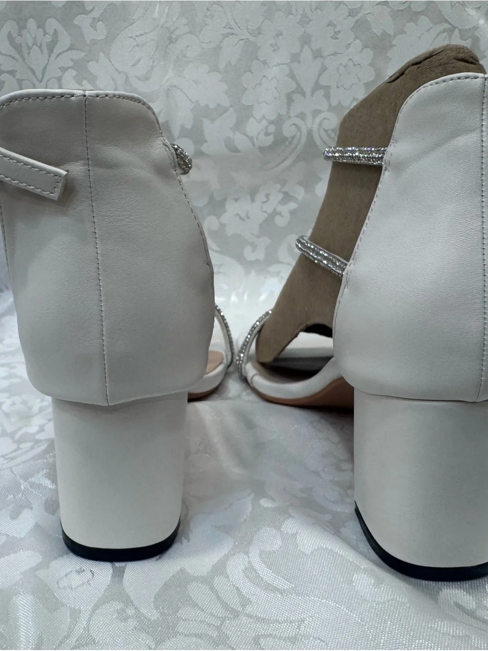SHEIN chic white